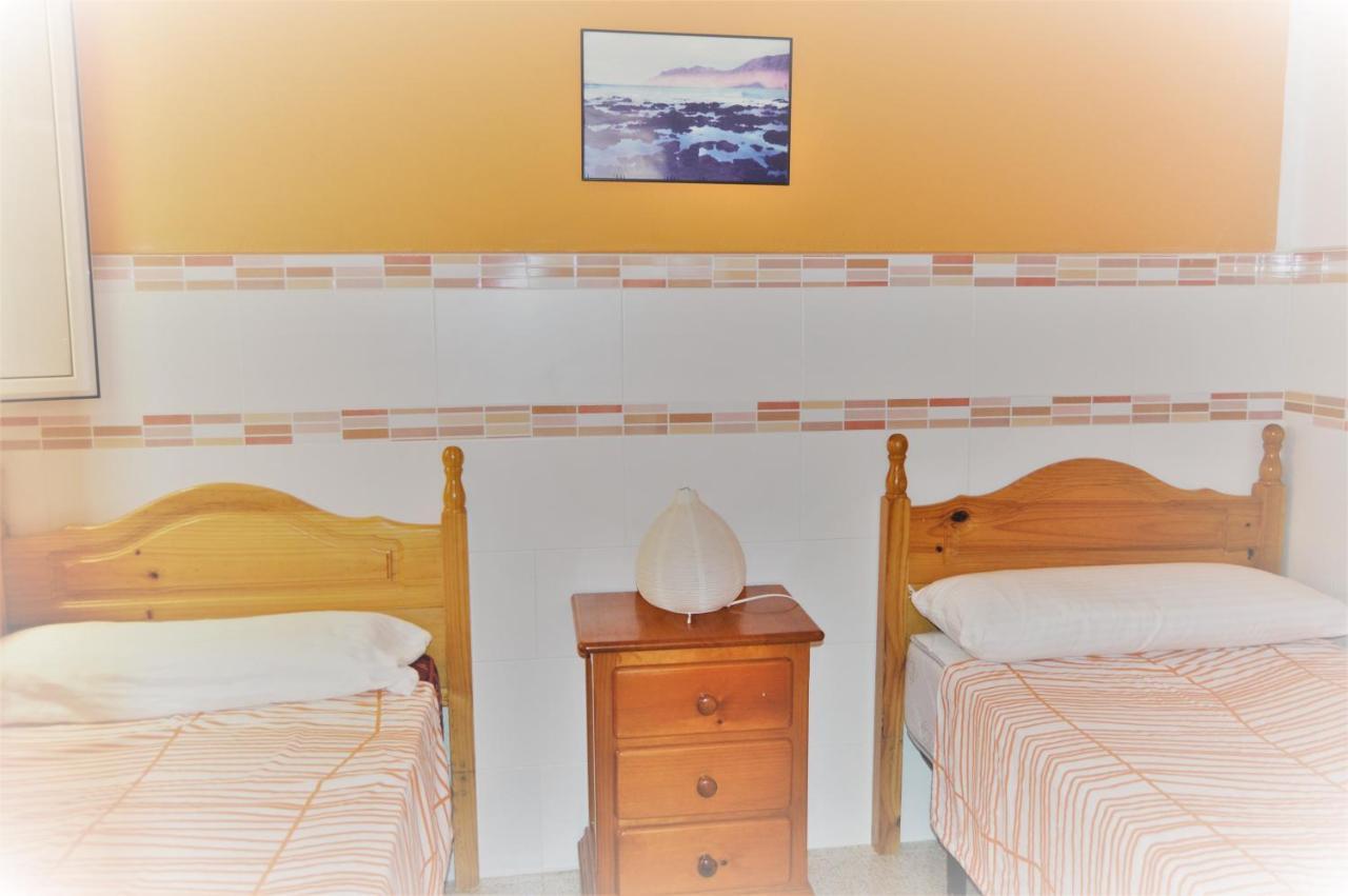 Apartamentos Herederos Lm Калета де Себо Екстериор снимка